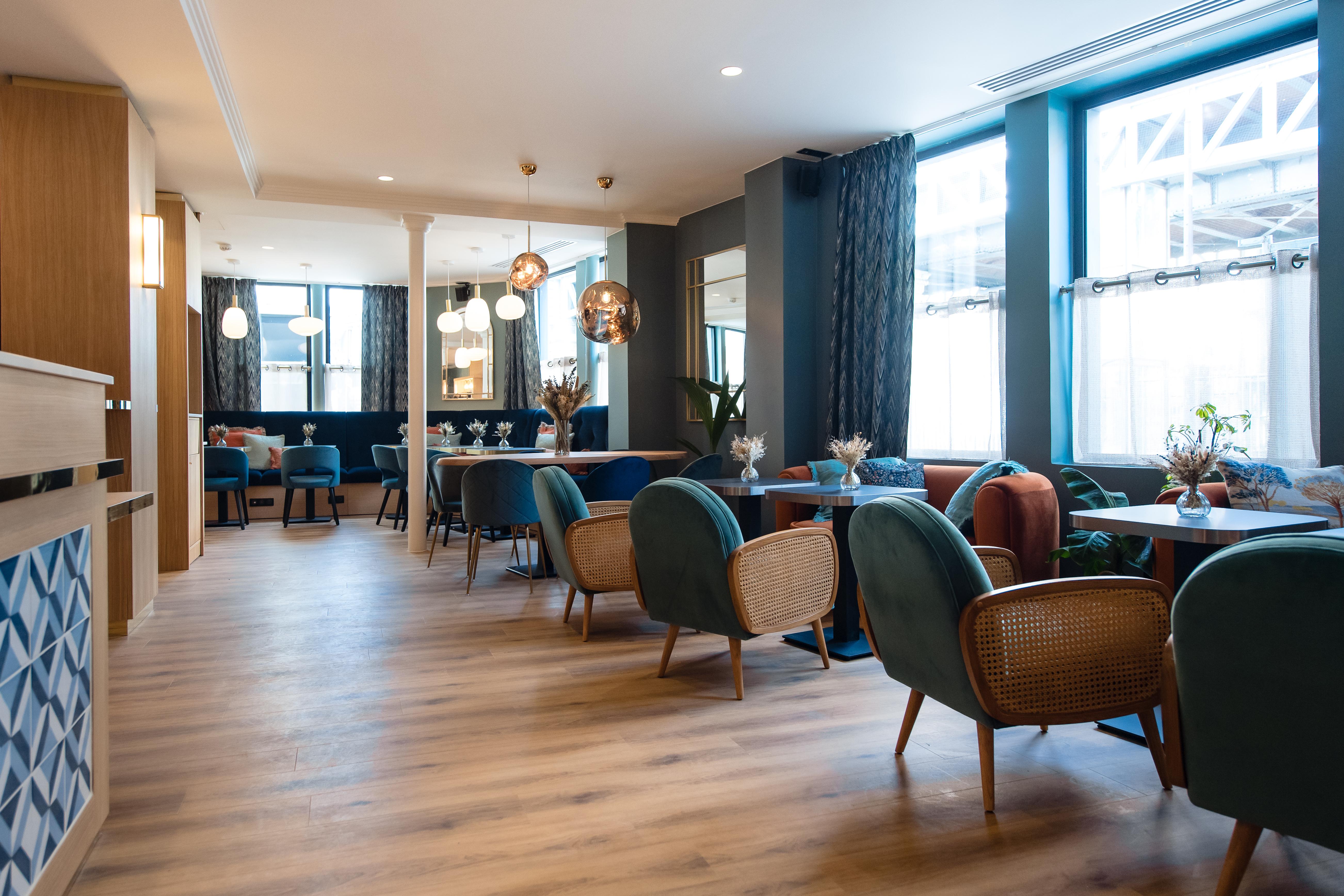 Bleu De Grenelle - Tour Eiffel