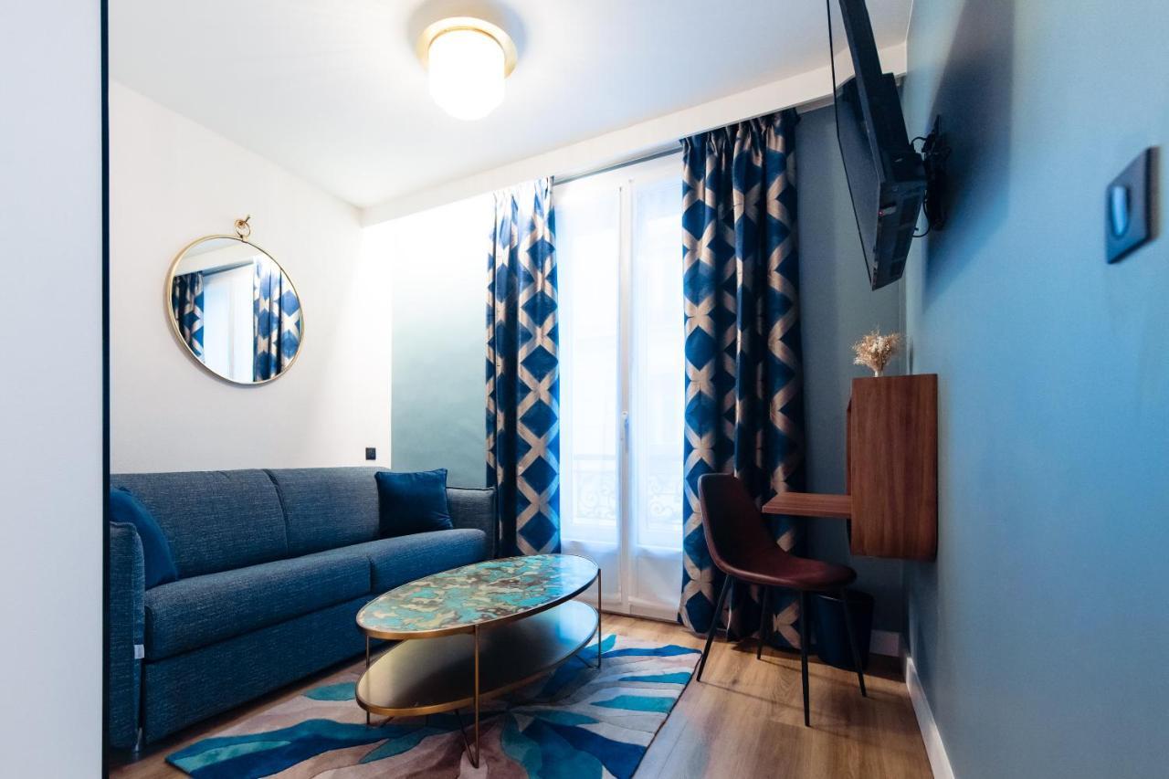 Bleu De Grenelle - Tour Eiffel