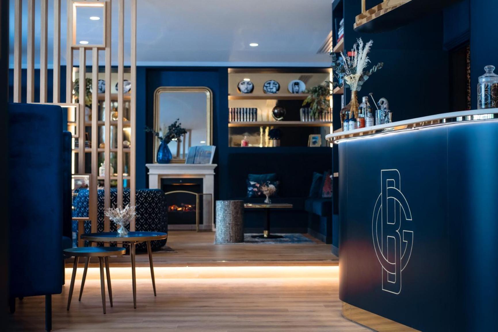 Bleu De Grenelle - Tour Eiffel Paris